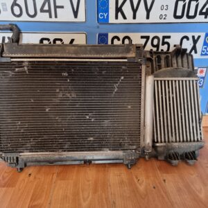 ΨΥΓΕΙΟ ΝΕΡΟΥ ΜΕ ΒΕΝΤΙΛΑΤΕΡ TOYOTA YARIS P13